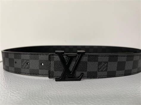 louis vuitton initiales belt 25mm|m9808.